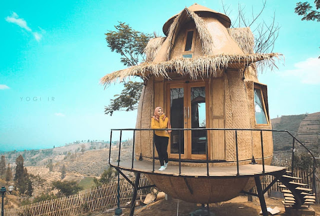 penginapan dari bambu kekinian di gubuk klakah pic by ig yogiiqbal_r penginapan dari bambu kekinian di gubuk klakah pic by ig yogiiqbal_r
