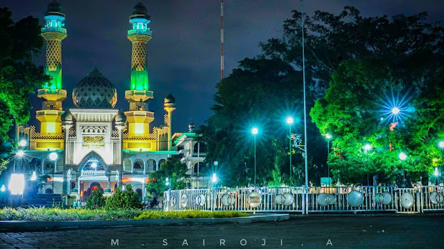 alun alun kota malang malam hari alun alun kota malang malam hari