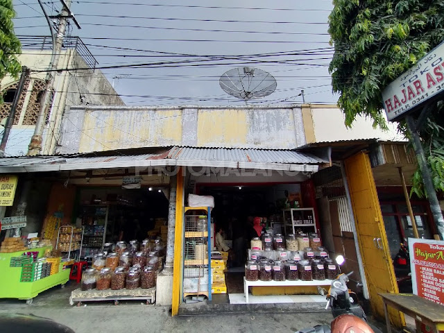 toko amanah dan hajar aswad malang